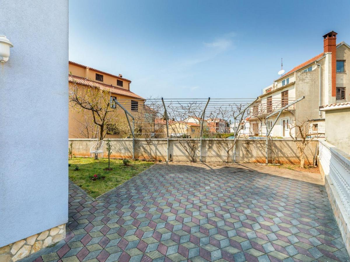 Apartment Dana Fazana Bagian luar foto